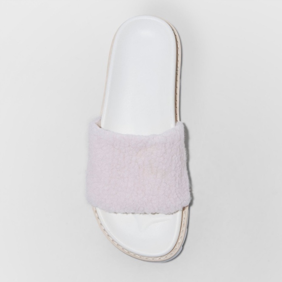 Ferlet Slippers - Stars Above - Picture 3 of 4